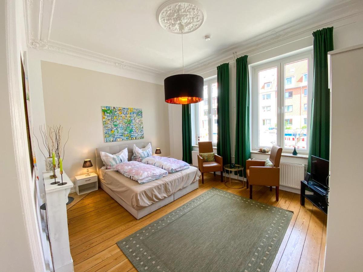 Villa Hanseart Luebeck - Privatzimmer In Zentraler Lage Exterior foto