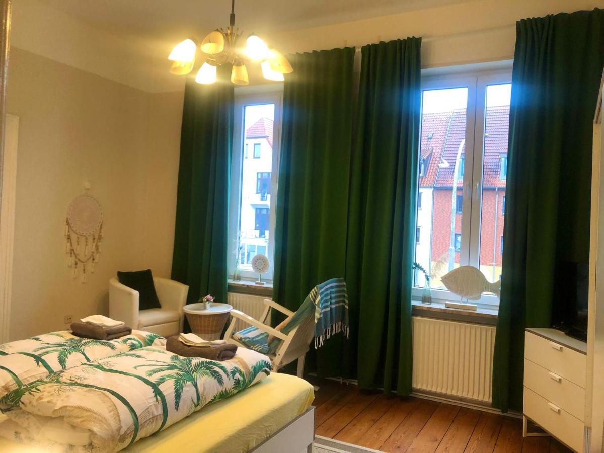 Villa Hanseart Luebeck - Privatzimmer In Zentraler Lage Exterior foto